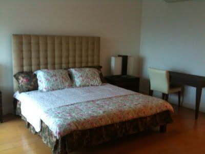 FOR RENT: FOUR BEDROOMS CONDO UNIT IN SHANG GRAND TOWER IN LEGASPI VILLAGE, MAKATI CITY