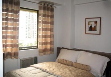 FOR SALE: ONE BEDROOM CONDOMINIUM UNIT IN FORBESWOOD HEIGHTS IN FORT BONIFACIO GLOBAL CITY,
