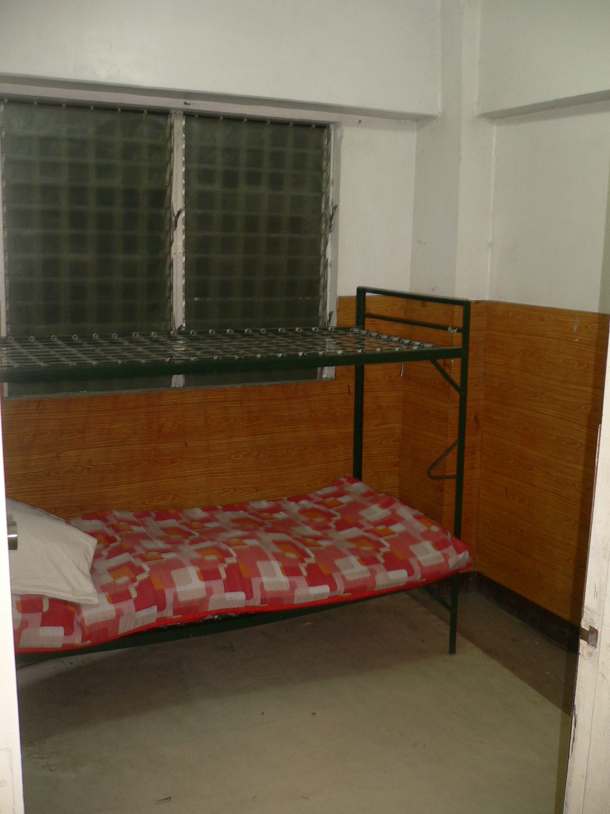 ROOM FOR RENT MANDALUYONG AREA CITIHOMES