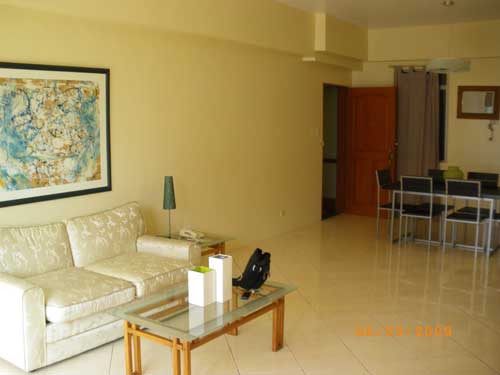 COZY 1BR UNIT IN PASEO PARKVIEW SUITES MAKATI