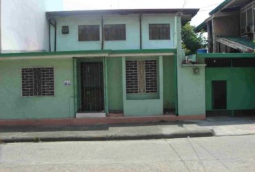 HOUSE FOR RENT IN MAKATI NEAR BUENDIA, LRT, CASH AND CARRY