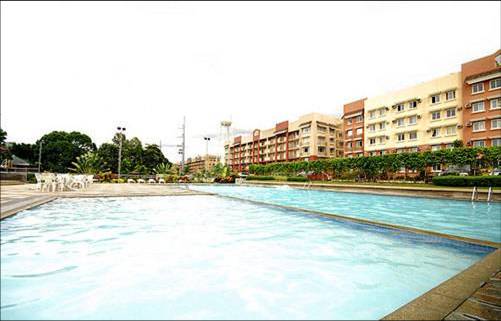 MAKATI (BONIFACIO HEIGHTS) CONDOMINIUM FOR RENT