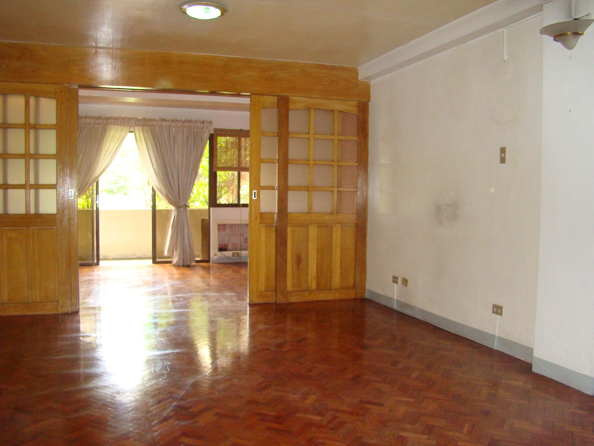 CHATEAU VERDE, VALLE VERDE I PASIG, 79SQM, FURNISHED, 1BR, WIFI, BALCONY, PARKING