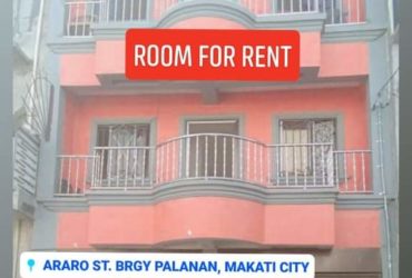 Room for rent in Makati with Own  CR and Aircon