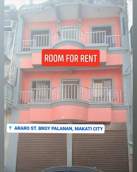 Room for rent in Makati with Own  CR and Aircon