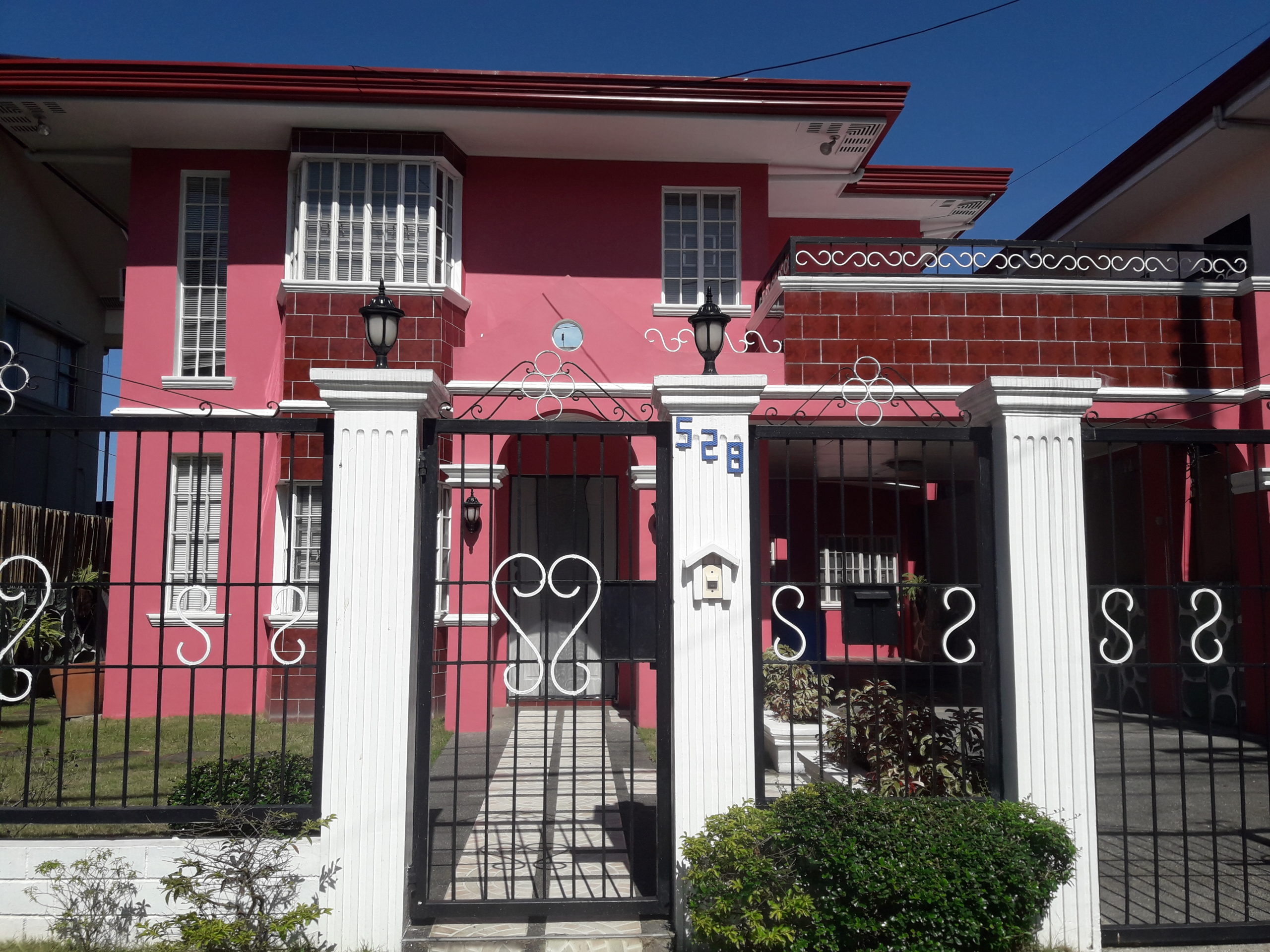 House and Lot for Sale Las Pinas City