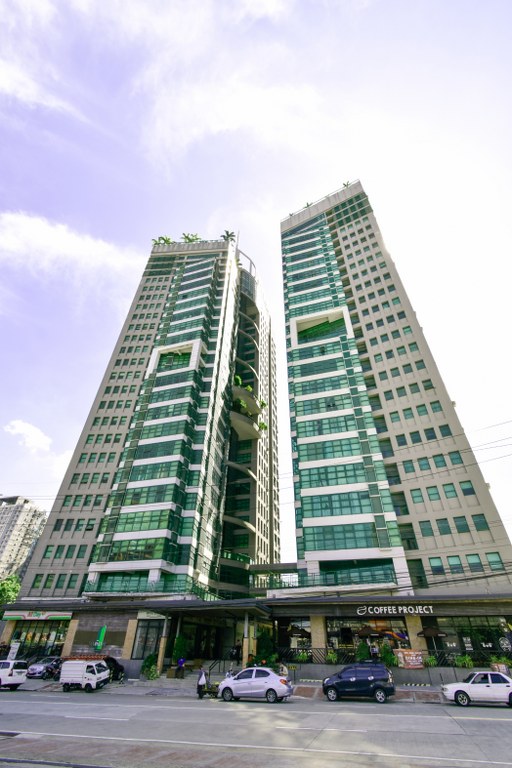 as low as 200k DOWN TO MOVE in Symphony tower  near GMA7