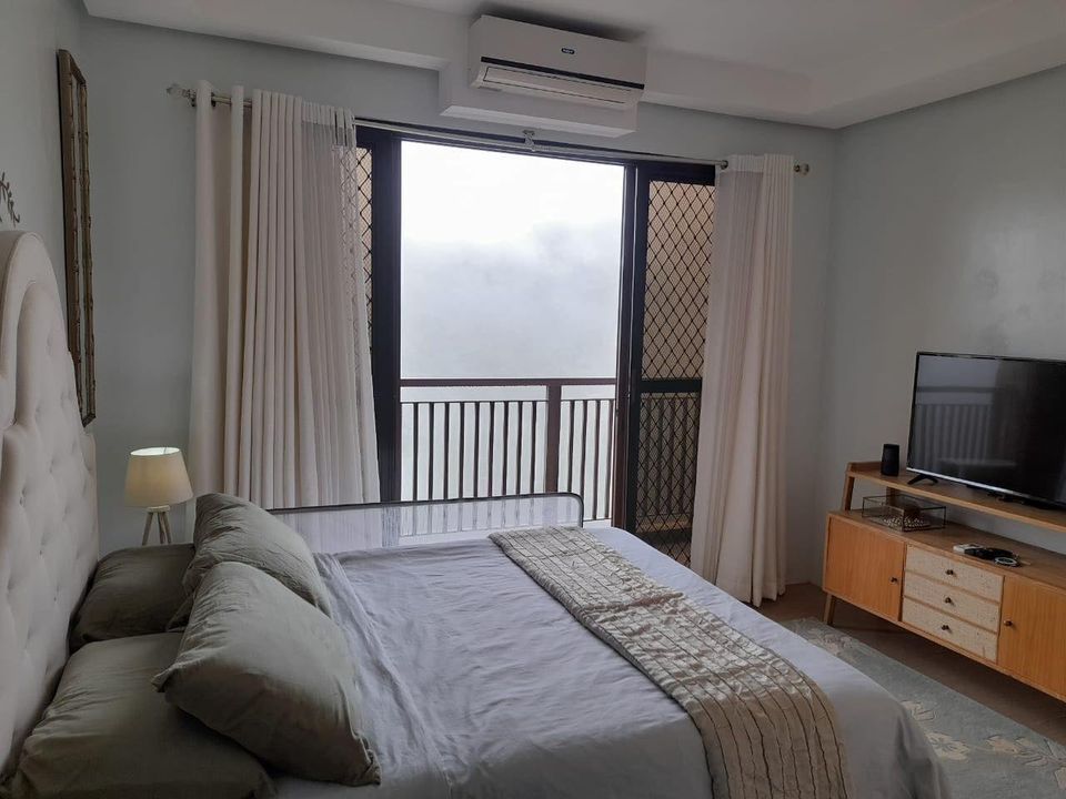 2 Bedrooms Condo Unit for Sale in Tagaytay Highlands Linden Woodridge, Tagaytay