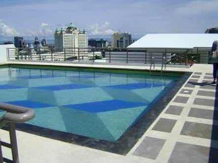 For rent La Guardia Flats 2 studio unit.  It Park Lahug cebu City. Near it Park