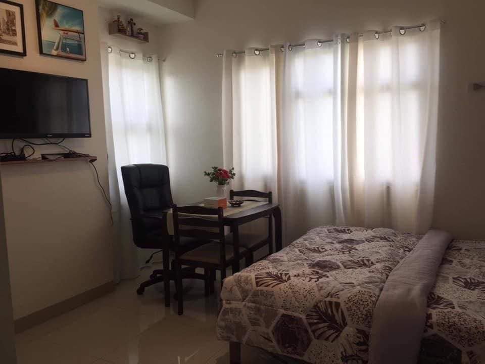 Fully furnished, Pet-friendly Studio Unit in Casamira Labangon