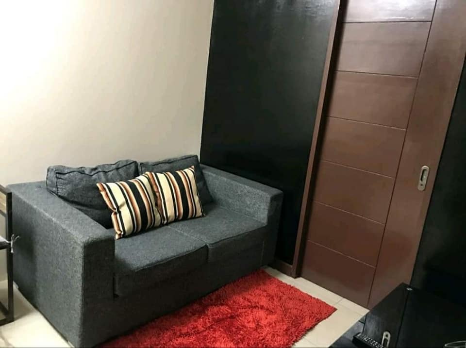Fully furnished, well-maintained studio unit converted into 1-Bedroom Unit