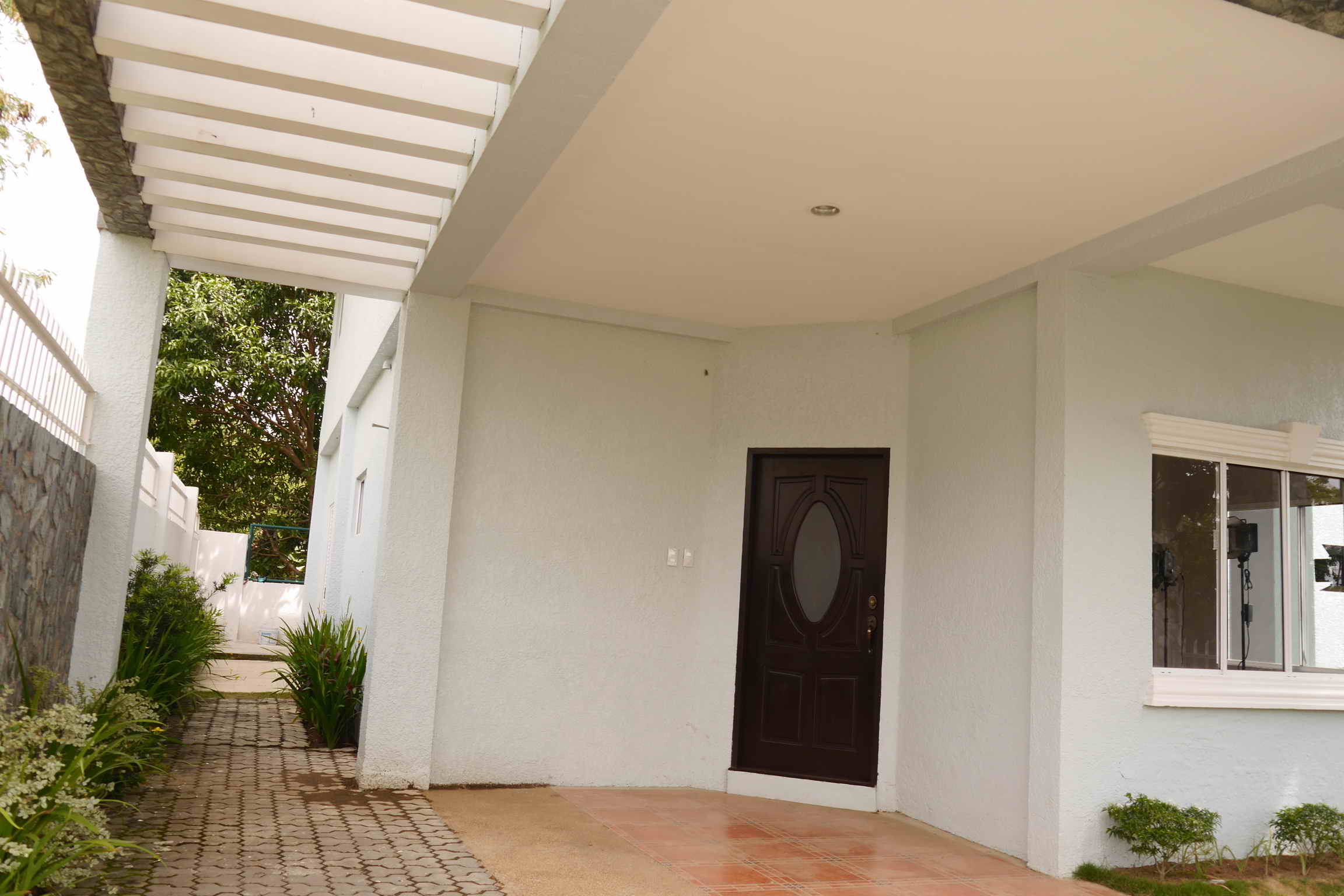 HOUSE FOR SALE IN MOLAVE HIGHLANDS SUBD.