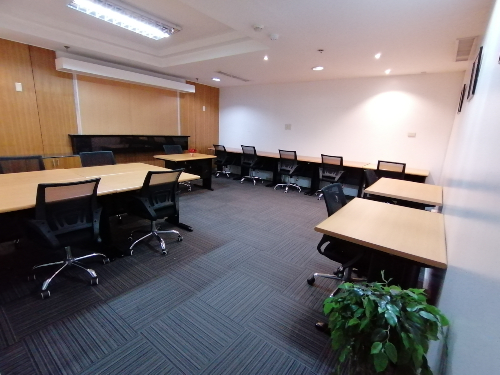 Furnished Office Space for Lease