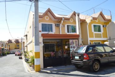 Vista Riva Townhouse in Zapote Las Pinas Commercial Area for Sale