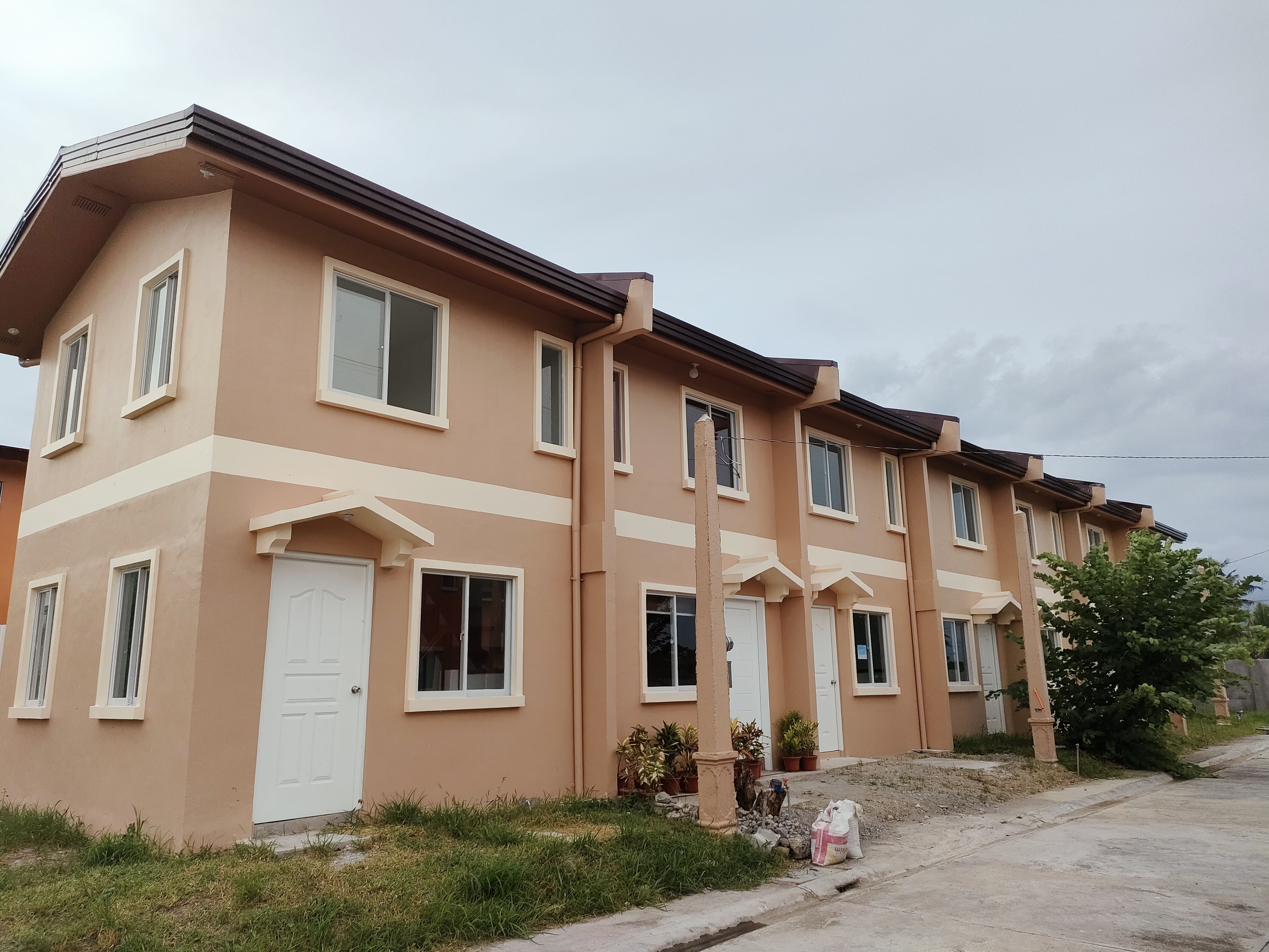 AFFORDABLE HOUSE AND LOT IN GENSAN- RAVENA IU