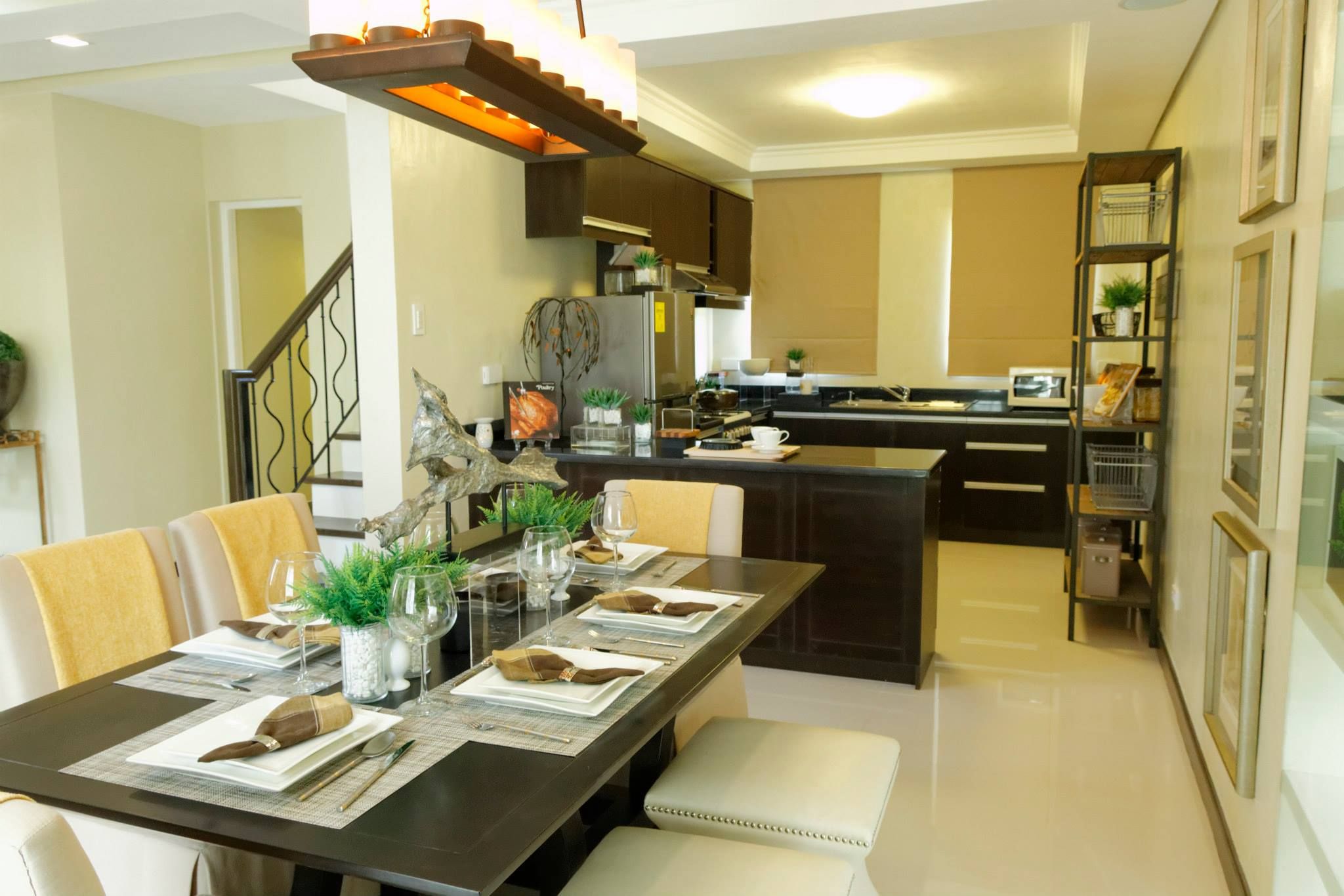 3 BR HOUSE AND LOT FOR SALE IN (LLADRO-CITTA ITALIA) BACOOR CAVITE