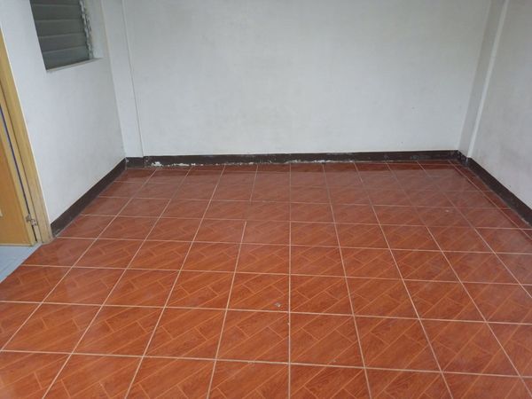 One room for rent with private cr in U BELT