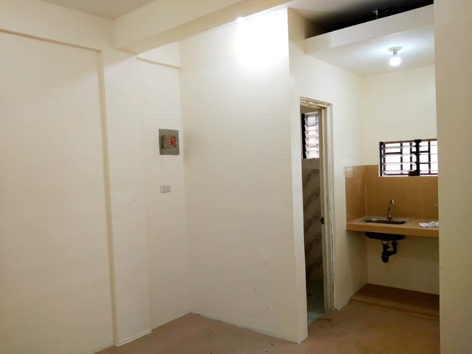 APARTMENT FOR RENT IN  TIANGCO ST MALABON CITY