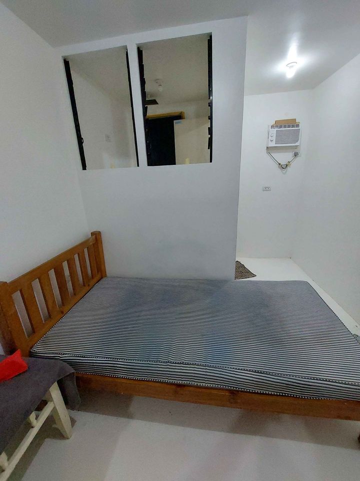 Room for rent in BF HOMES Las Pinas