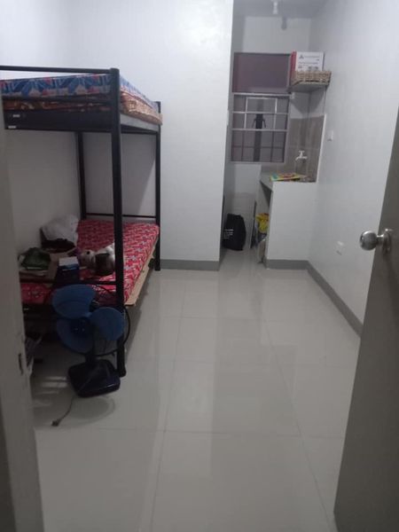 Room for rent in Palanan Ladies only