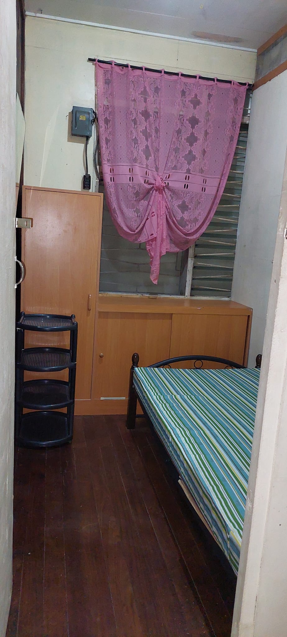 ROOM FOR RENT IN PALANAN MAKATI GUERNICA
