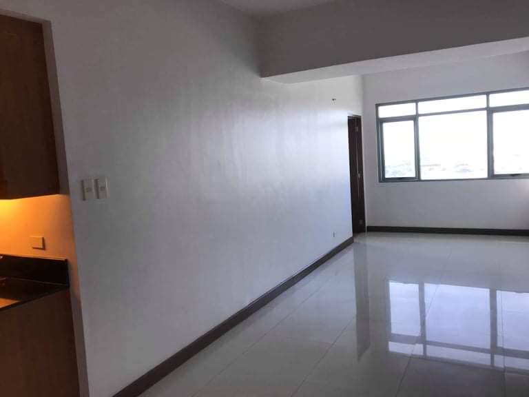 Condo apartment for rent in ERMITA MANILA