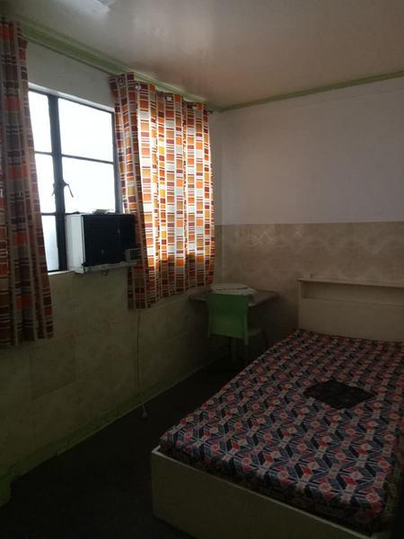 Solo room for rent near Intramuros