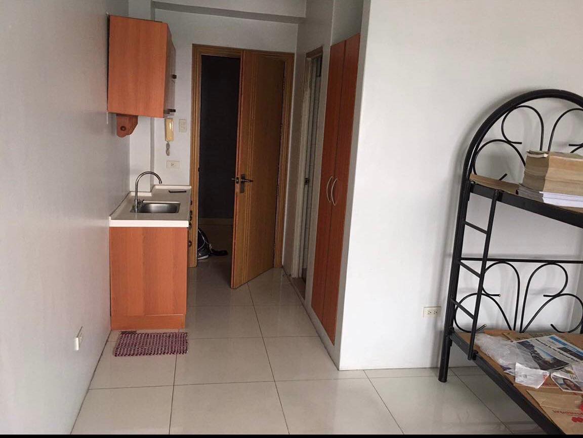 FOR RENT/SALE Pacific Suites Tower I 1 Minute Walk to UST Dapitan Gate