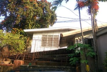Old  house for rent in qc