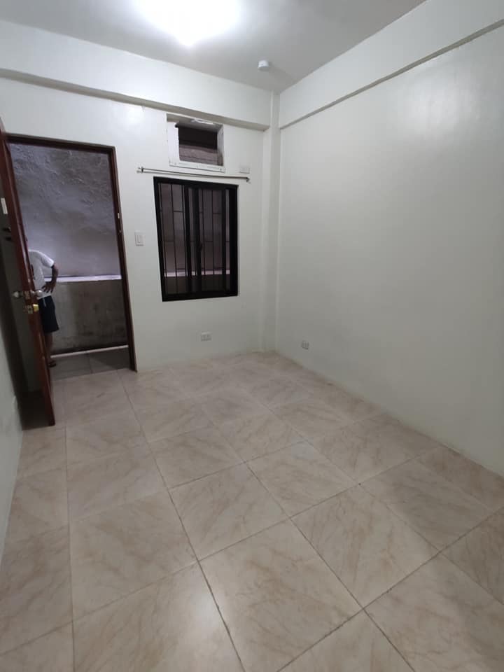 apartment for rent near Makati and BGC studio type near MOA and Makati