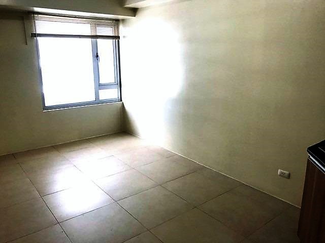 Condo Unit For Rent – 22nd Floor Tower 2 at Avida Towers Centera