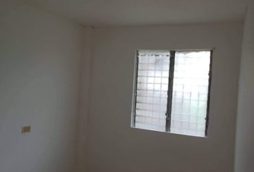 Apartment for rent in Mandaluyong 6000 with terrace