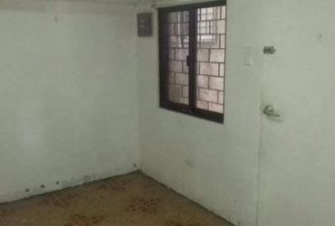Room for rent in Tayuman with Common CR