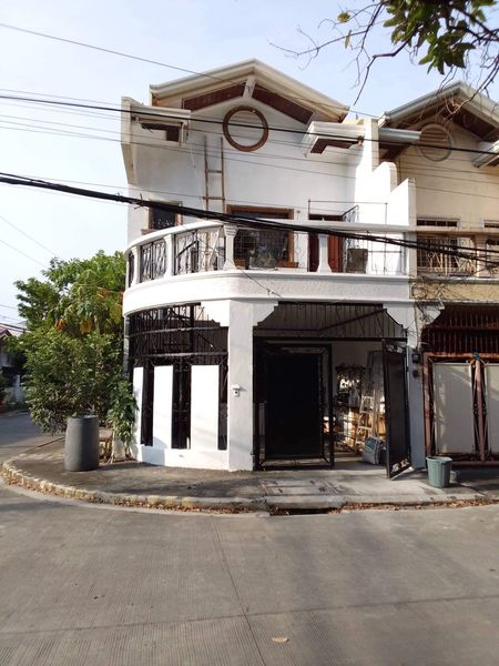 3 bedroom house for rent in Las Pinas