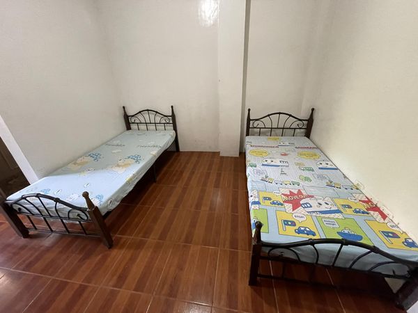 Room for rent near Botanical Garden Baguio