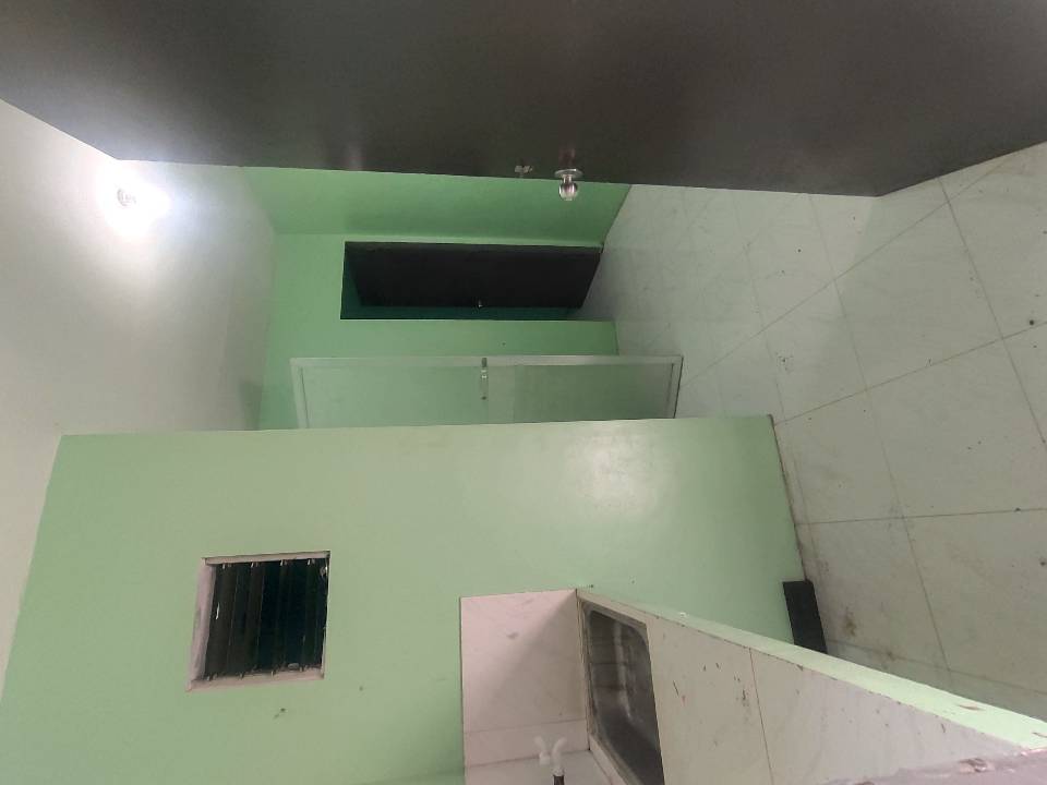 Room for rent near Clark 1br 3300 per month
