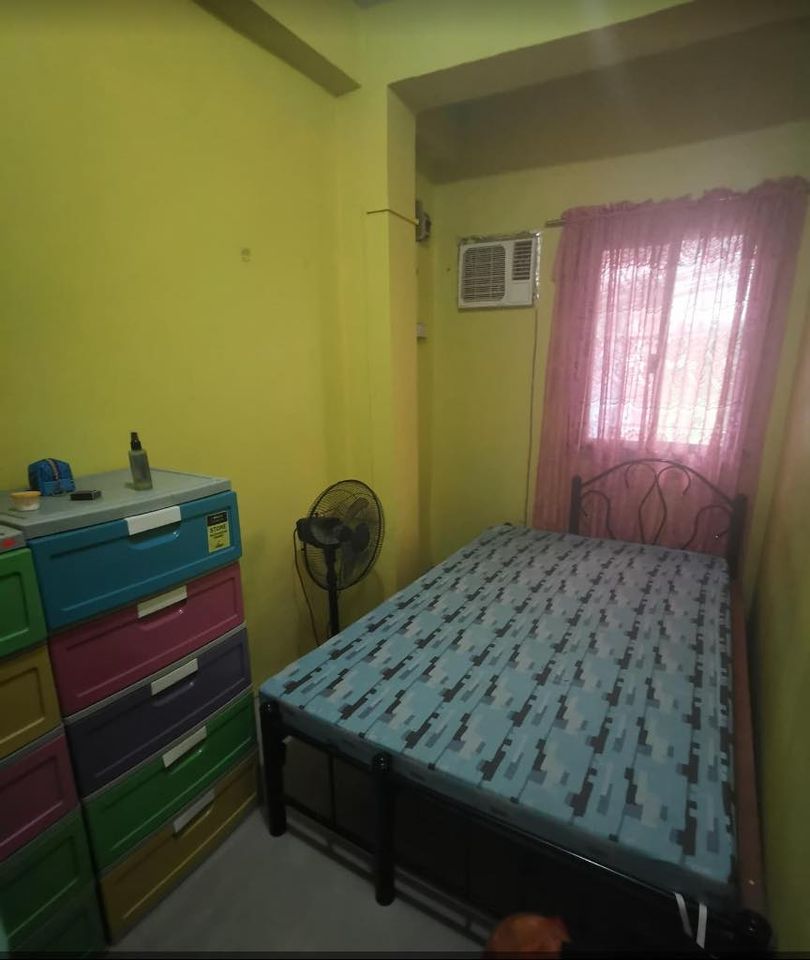 Room for rent in Tambo near City of Dreams, Ayala Bay Mall Paranaque 6k