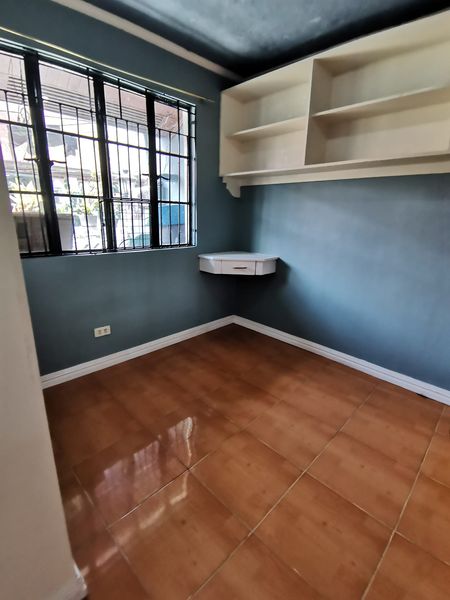 Solo room for rent in Tambo near Sucat 5k a month