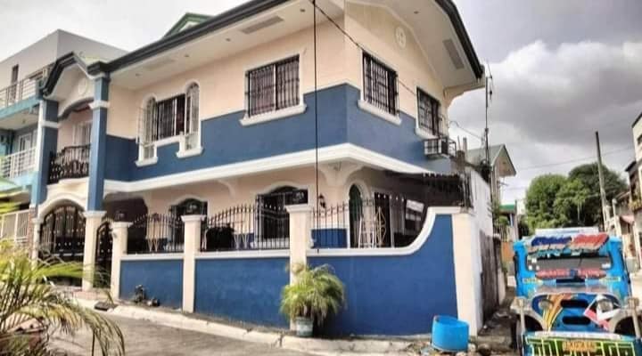 Big 2 storey house and lot for sale in Upper Antipolo