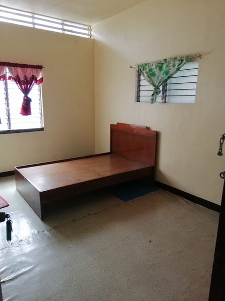 3.5K Room for rent in IloIlo with own CR