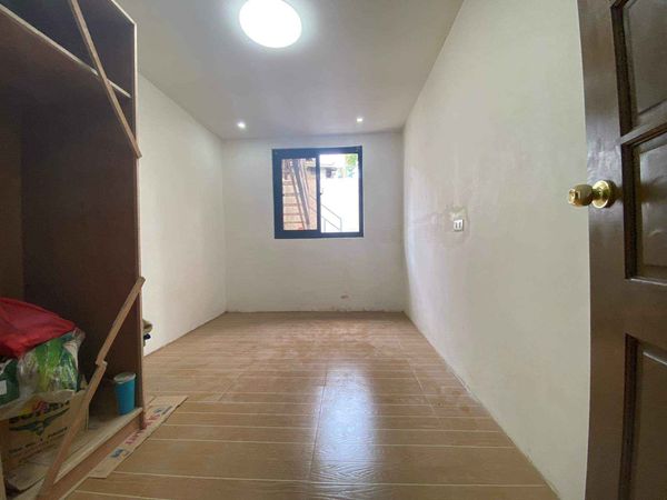 RFO house for rent in Loakan 4br with garage