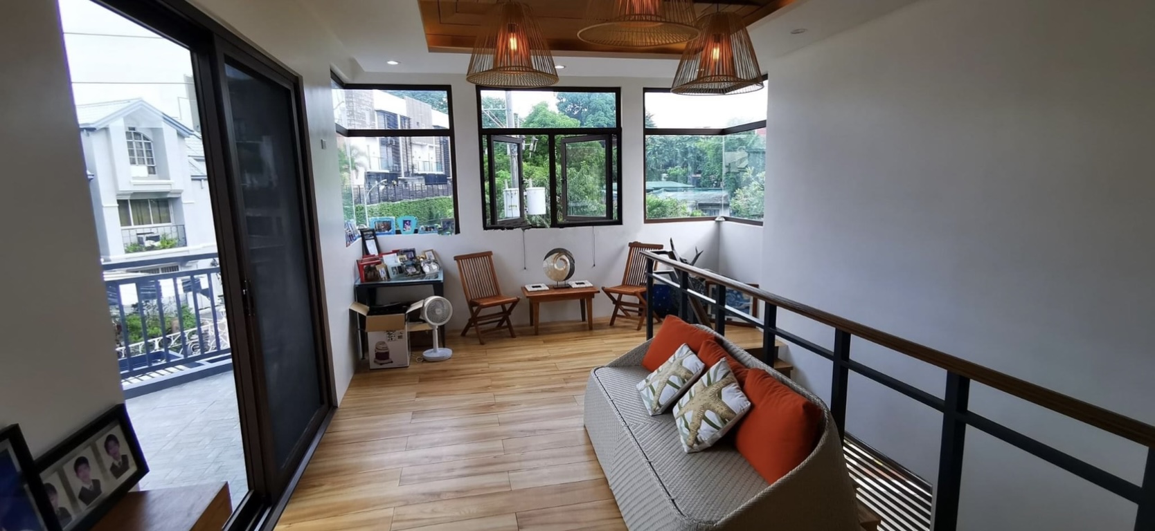 Horseshoe Village, Quezon City – Tropical Inspired House for Sale‼️