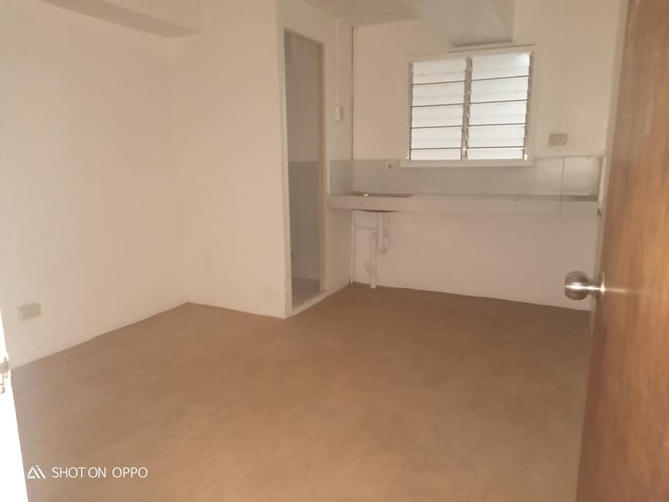 Room for rent in Roosevelt good for couples/solo/family  QC 5k