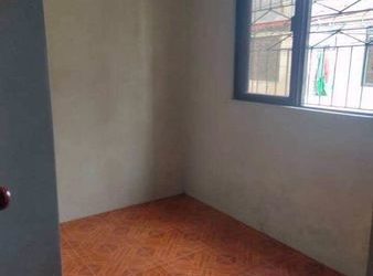 Room for rent in Batasan Hills near Commonwealth 3.8k