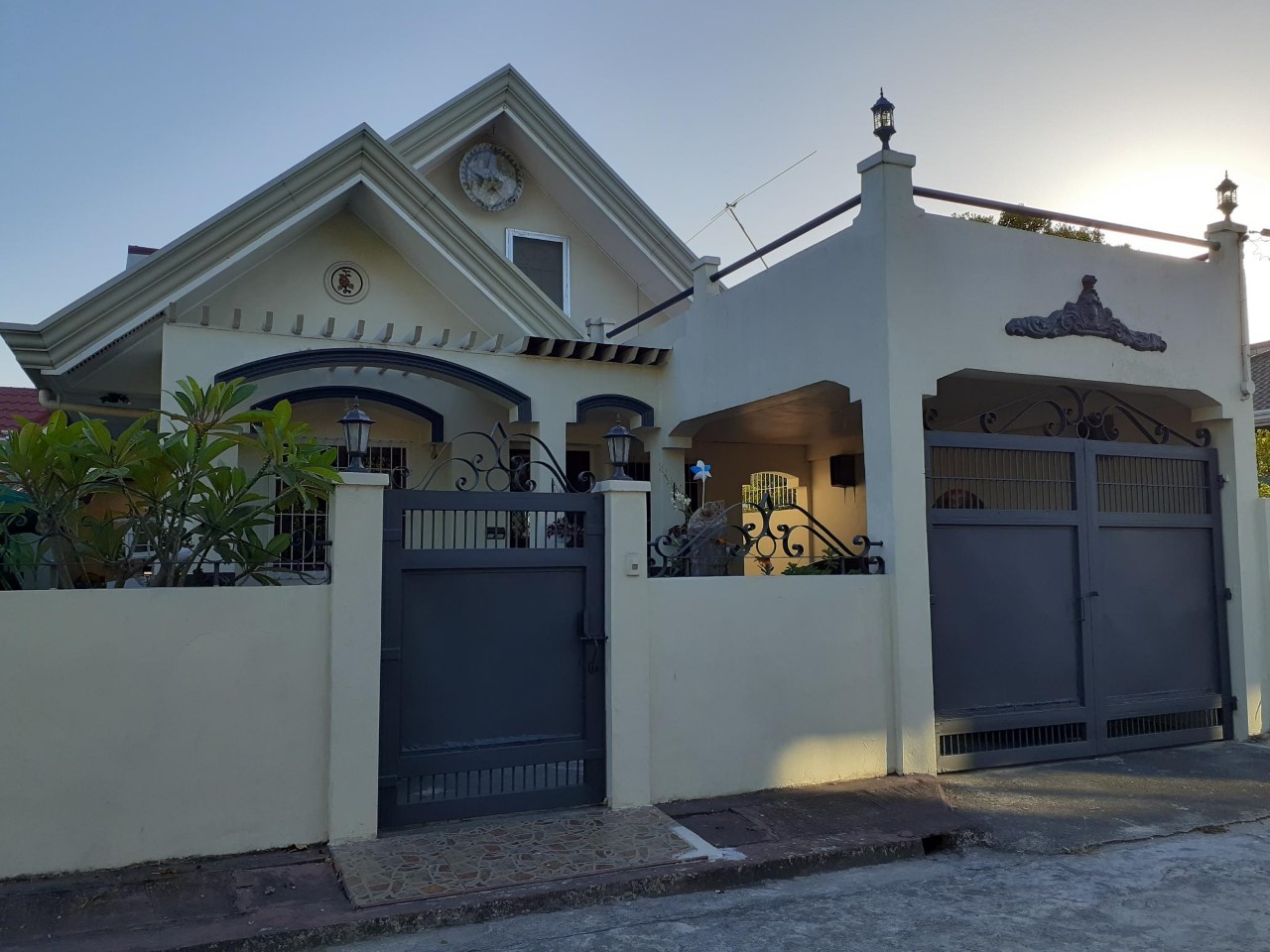 House and Lot Rush Sale 2-Storey Fully Furnished near Pradera Verde  Lubao Pampanga