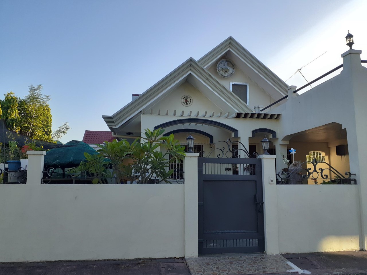 House and Lot Rush Sale 2-Storey Fully Furnished near Pradera Verde  Lubao Pampanga