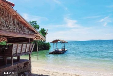 Solo beach house with floating cottage in front of beach Calatagan Batangas