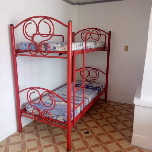 Bedspace for rent in Monumento Caloocan near EDSA and Balintawak Station LRT
