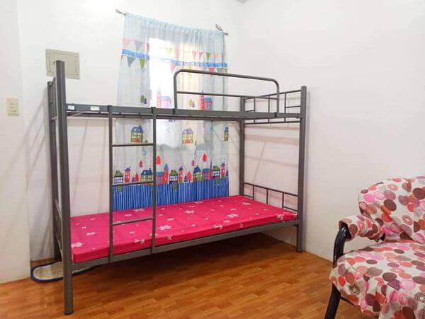 Ladies bedspace for rent in Imus near Bacoor