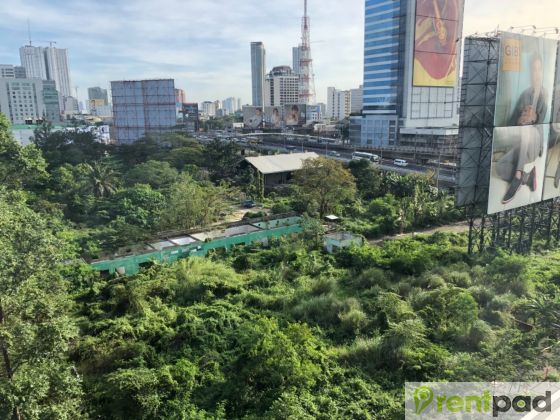 Modern Fully-Furnished Studio at Vertis North Experience luxurious condotel living in the heart of Quezon City. Cozy Fully Furnished  Studio Unit at Avida Towers Vita Vertis North